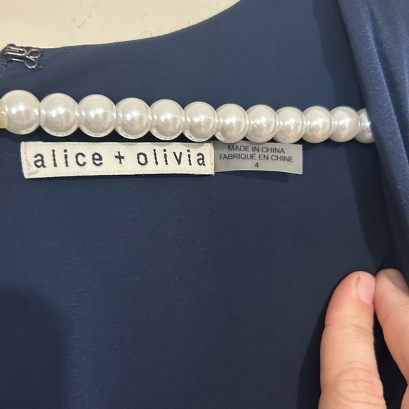 Alice & Olivia Toni V-Neck Navy Satin Hi Low Dress SIZE 4 - Picture 6 of 10